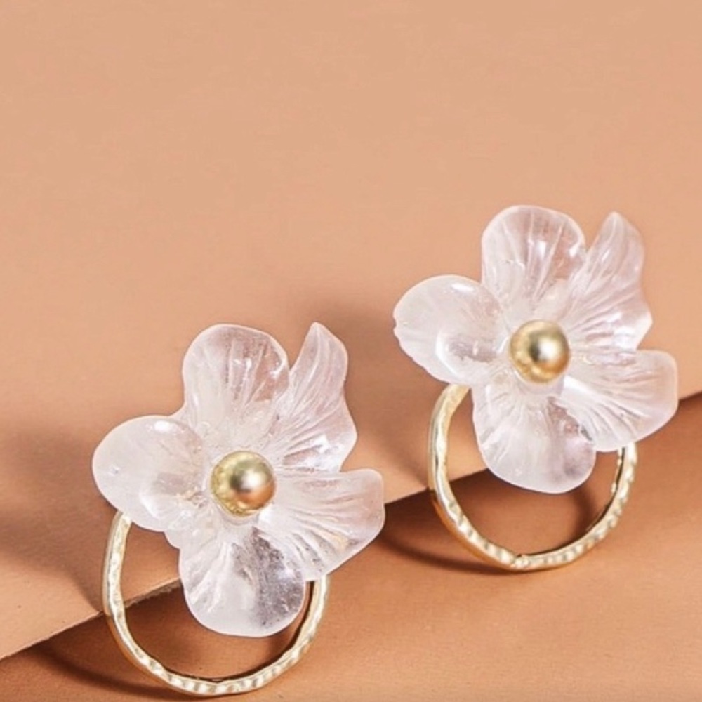 Flower Studs w/Gold Circle Jacket Earrings